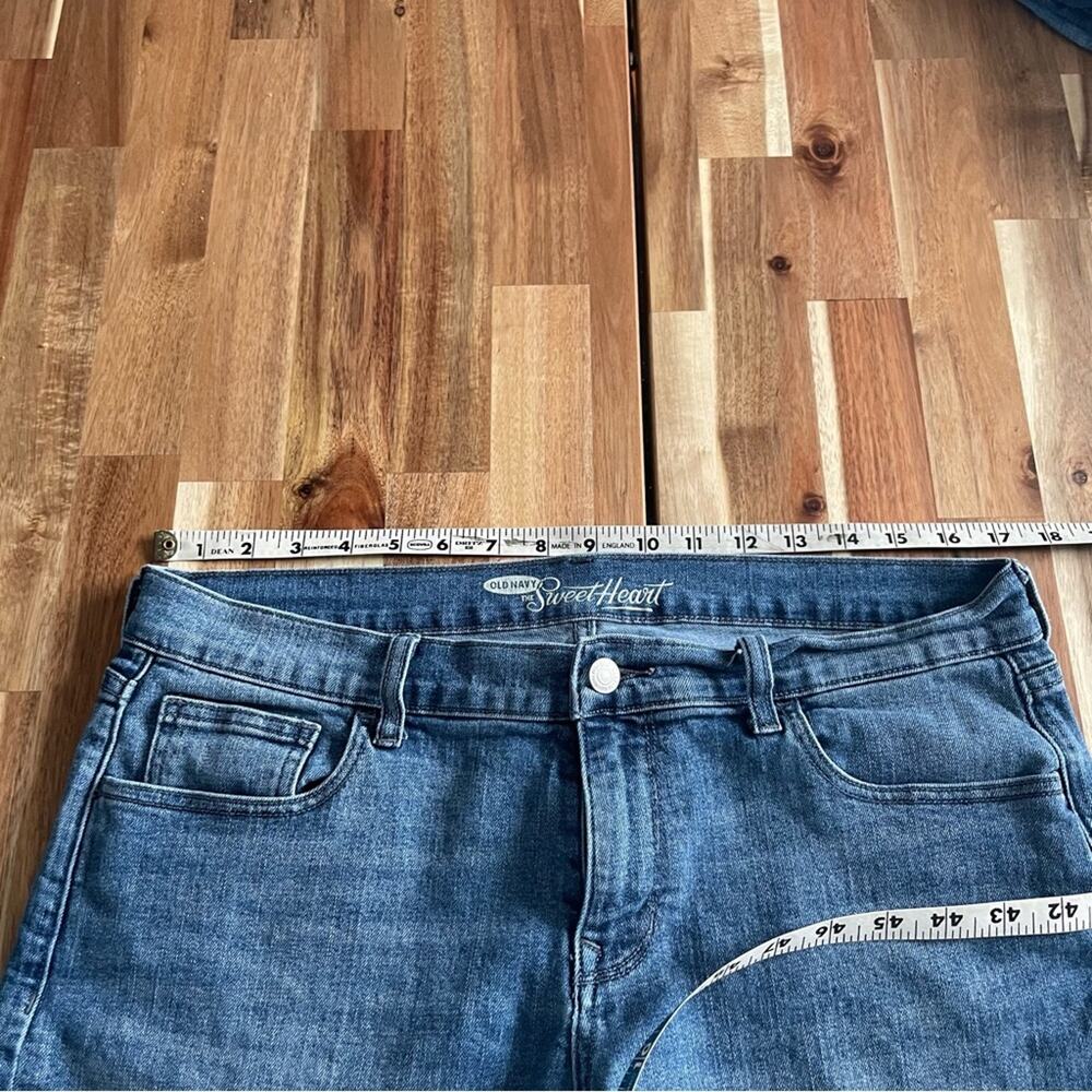 Cuffed Jean Shorts Size 12 Medium Wash - Picture 3 of 7